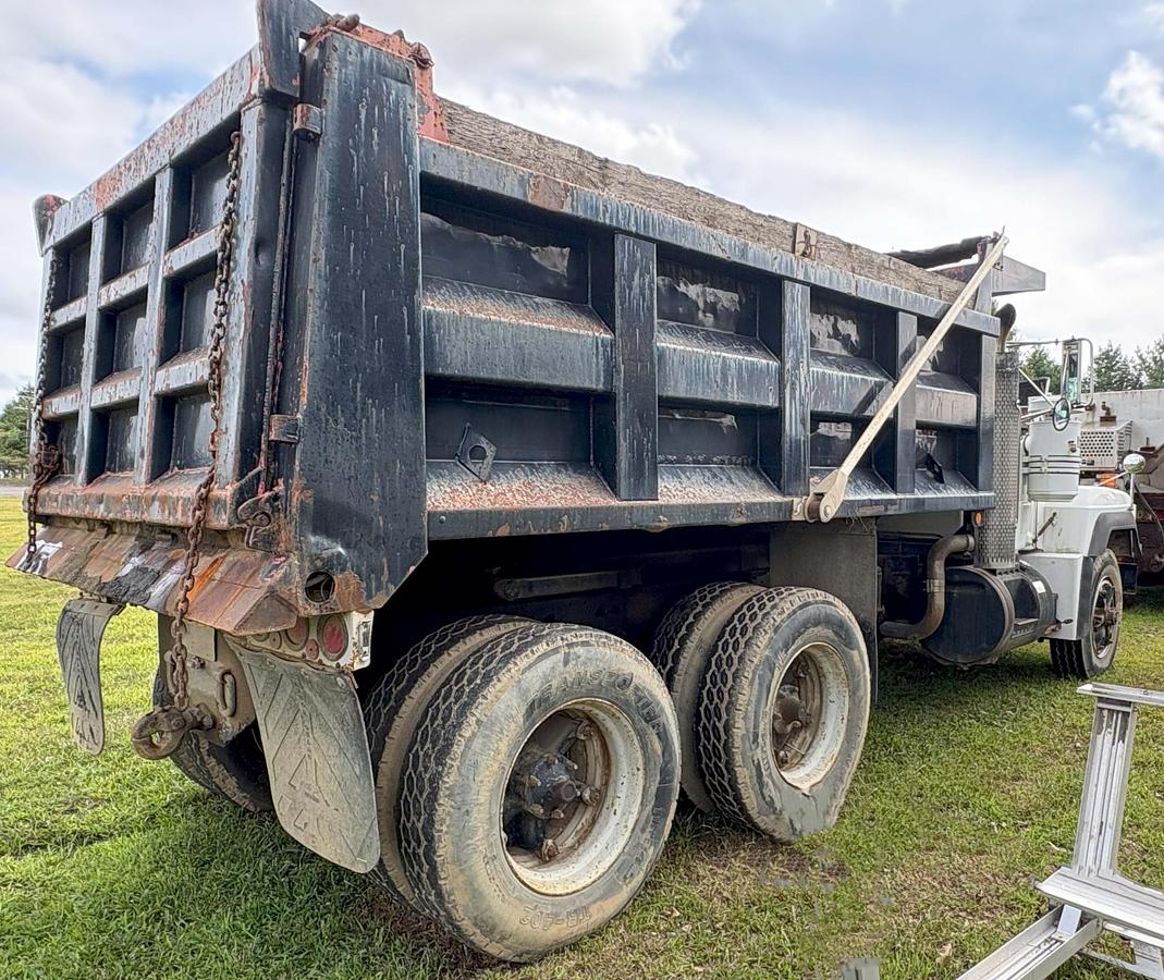 Used 1993 MACK RD 600GK