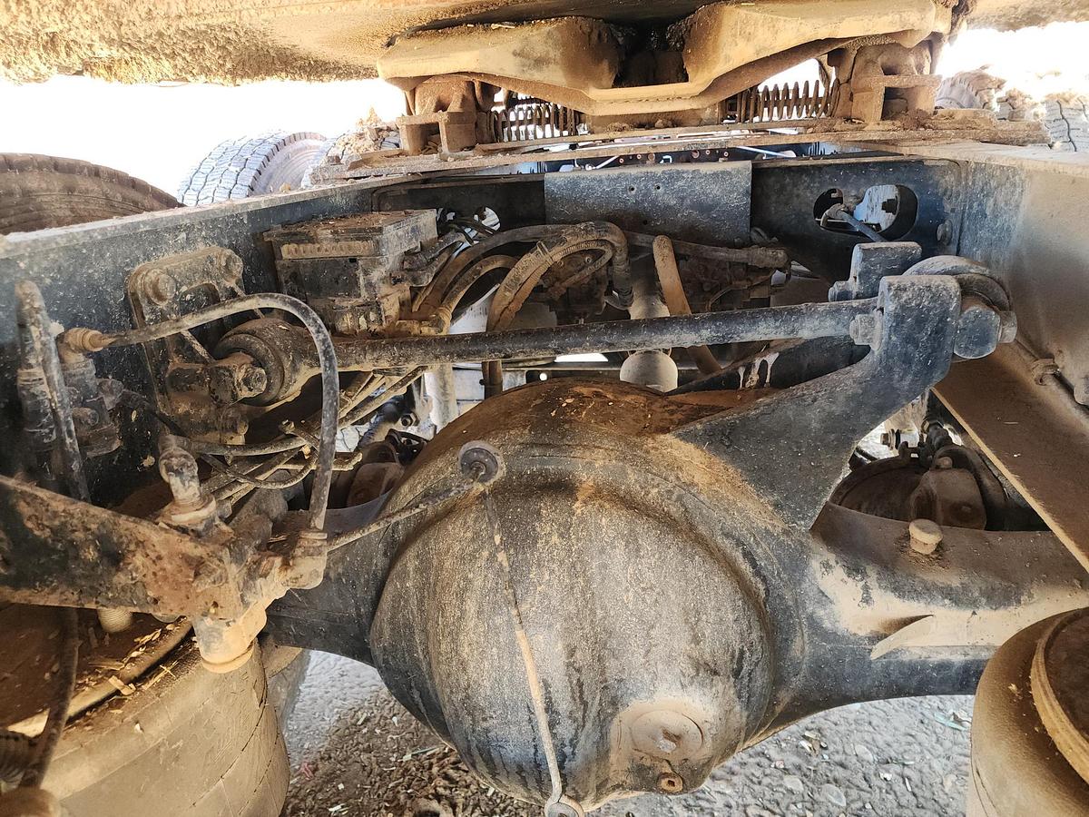 Used 1998 INTERNATIONAL 9100 6x4 Day Cab