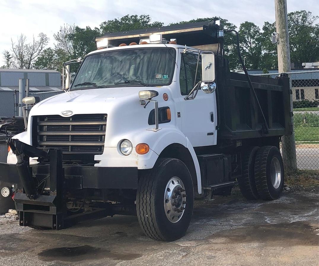 Used 2000 STERLING L-Series Dump Truck