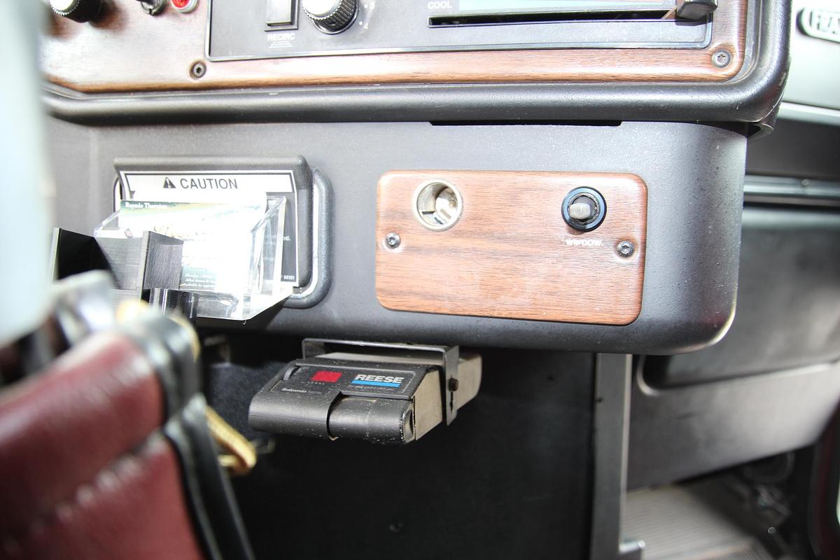 Used 1995 FREIGHTLINER 120