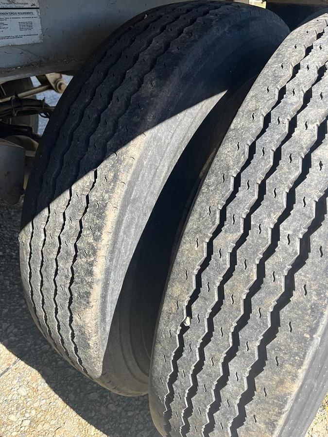 Used 2006 EAST 42' x 96