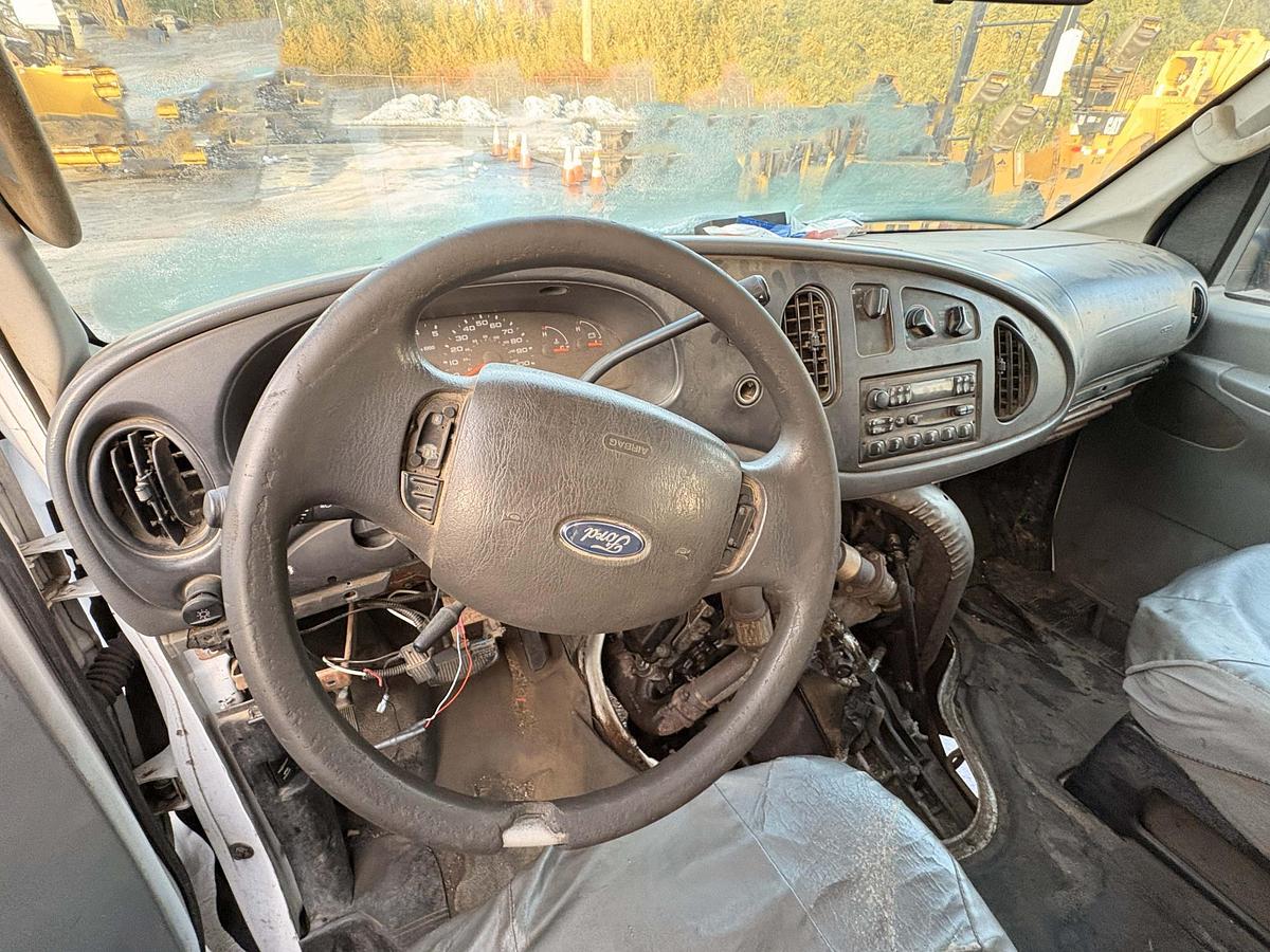 Used 2007 FORD E-350