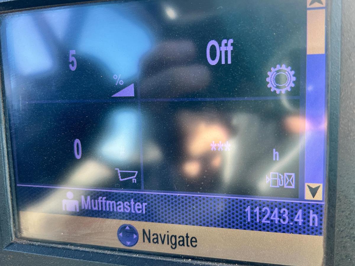 Used 2011 CATERPILLAR 740B Ej