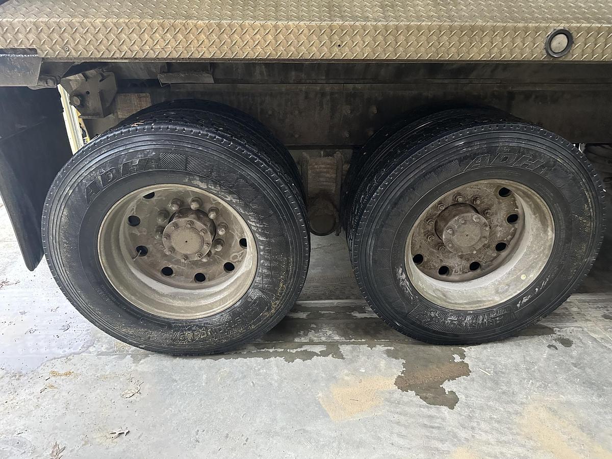 Used 2018 MACK Granite GU713