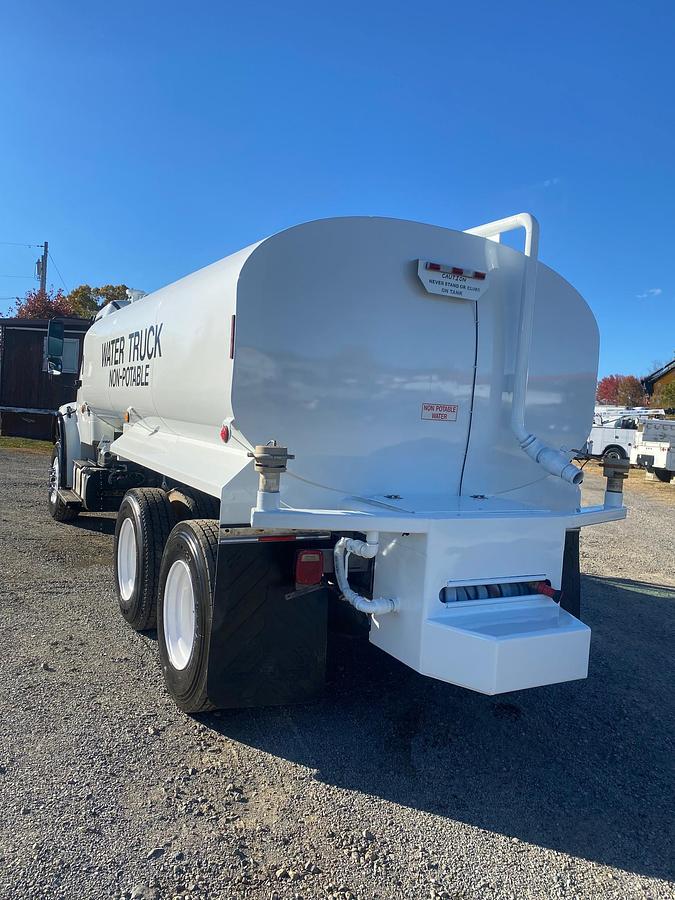 Used 2014 FREIGHTLINER M2 106