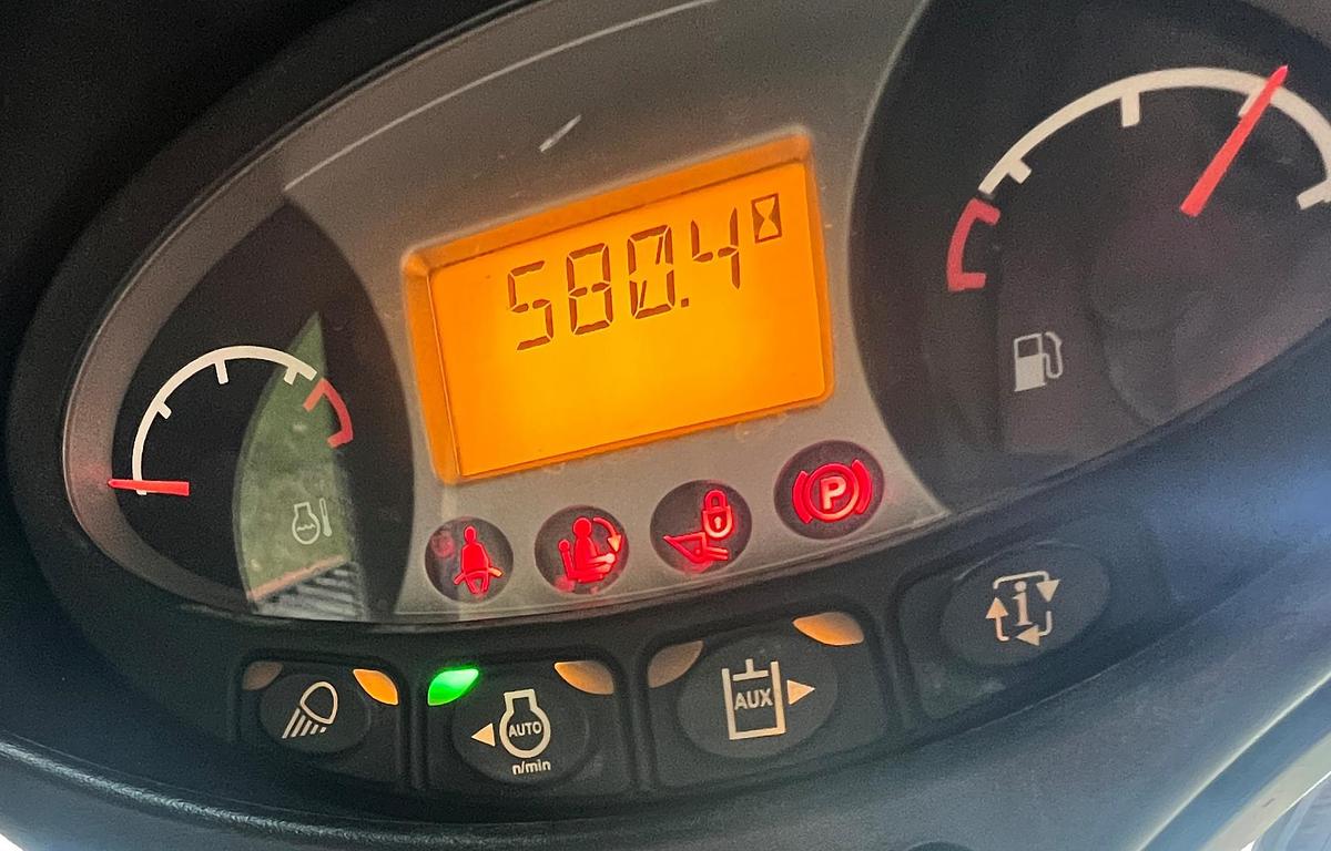 Used 2015 BOBCAT s570