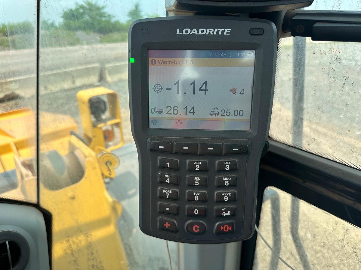Used 2020 DEERE 744L