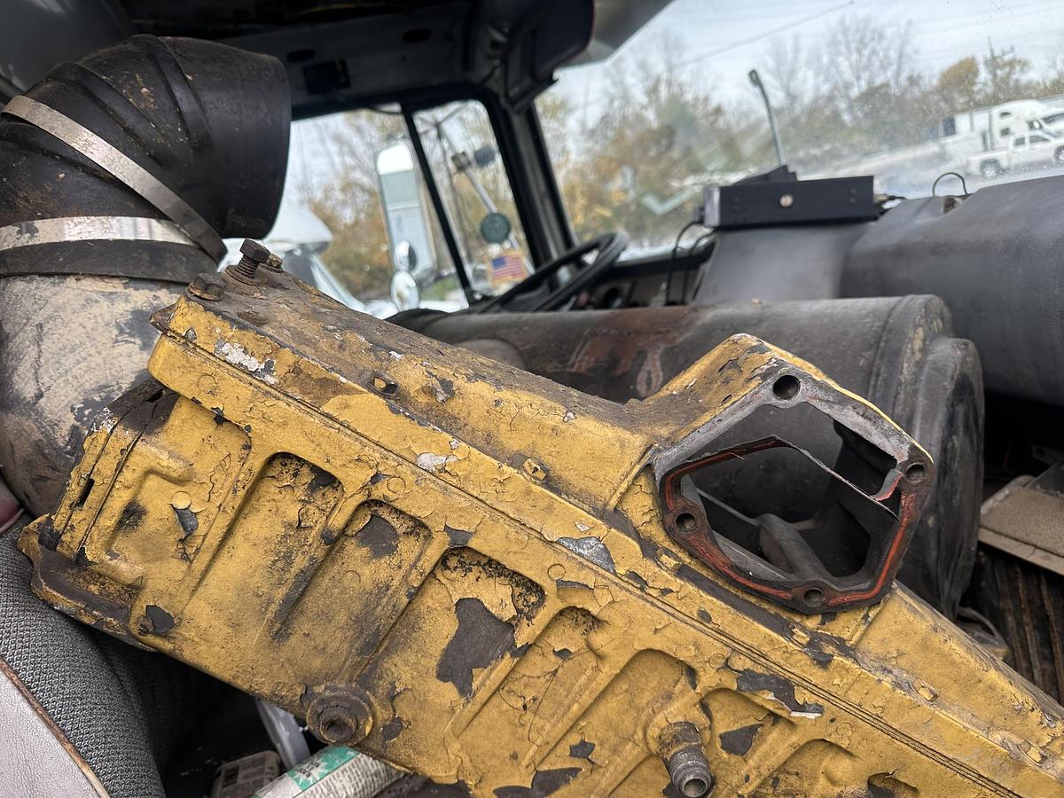 Used 1982 FORD L9000