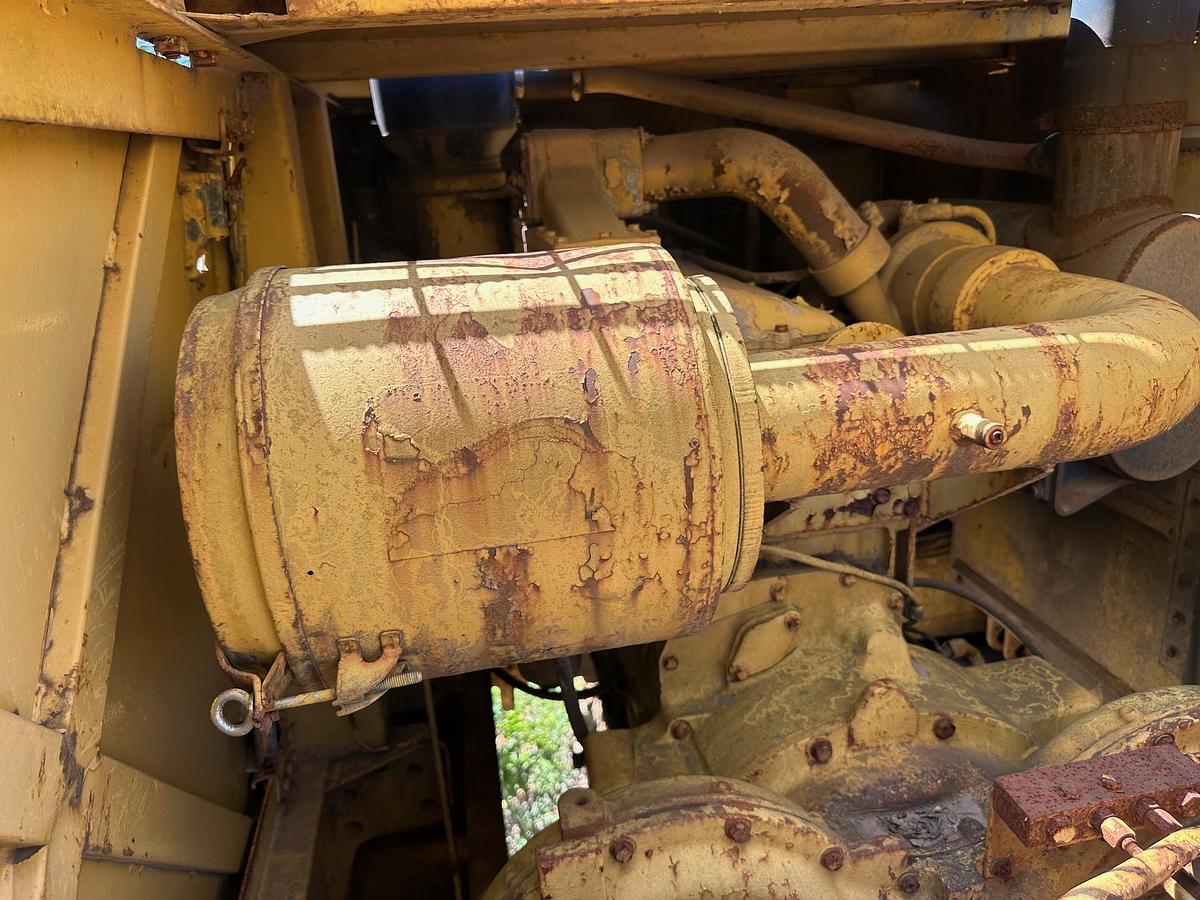 Used 1983 CATERPILLAR 245