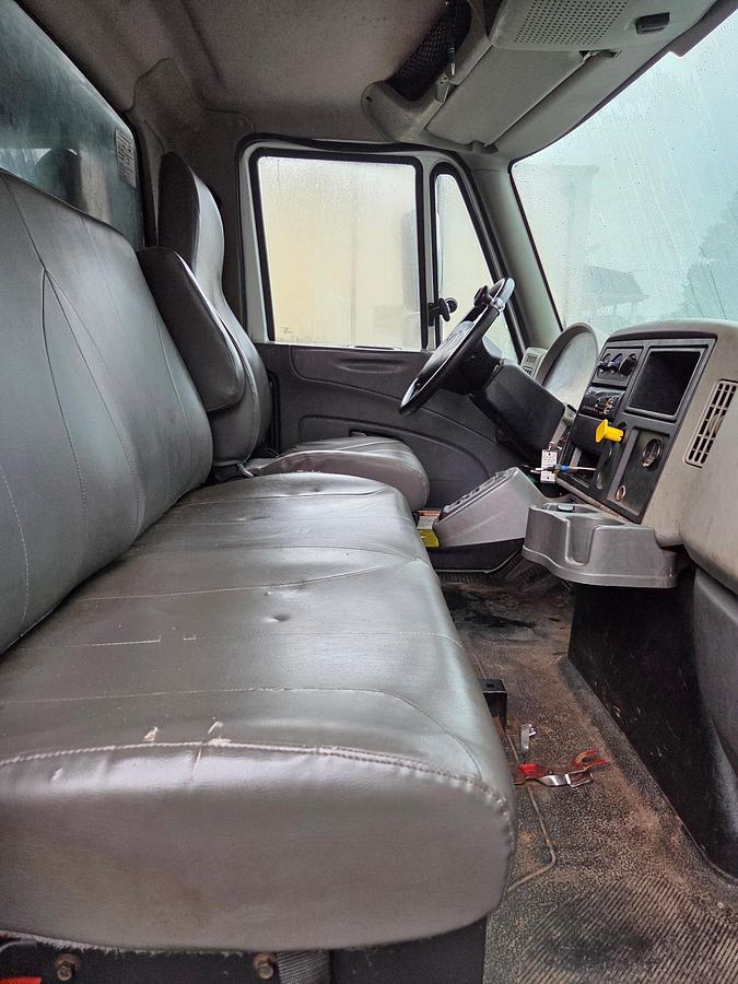 Used 2018 INTERNATIONAL 4300 SBA