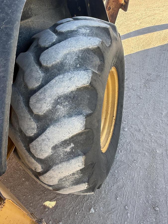 Used 2015 JOHN DEERE 310 SE