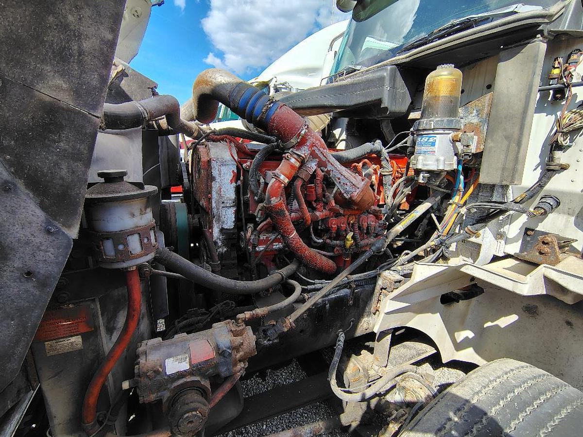 Used 2005 INTERNATIONAL 9400i Eagle