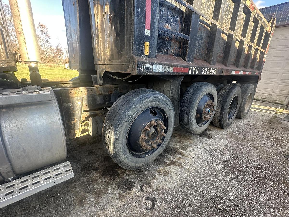 Used 2004 STERLING L7500