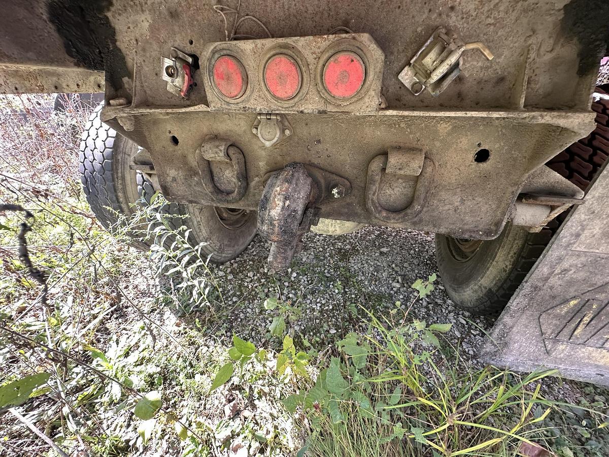 Used 1993 FORD L9000