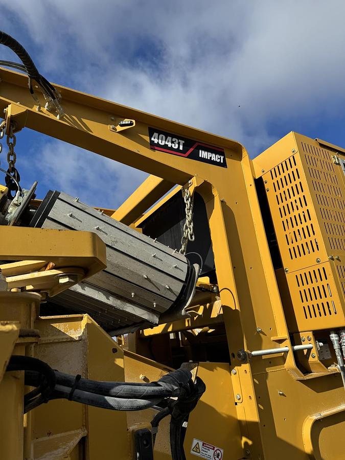 Used 2023 SCREEN MACHINE 4043 TR