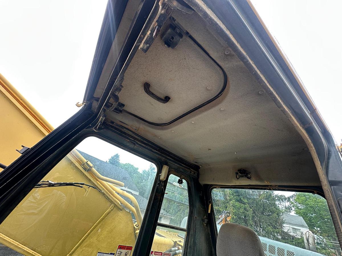 Used 1998 KOMATSU PC300LC-6LC