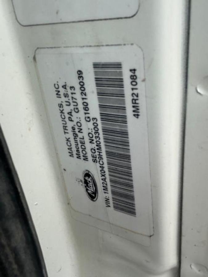 Used 2017 MACK GU713