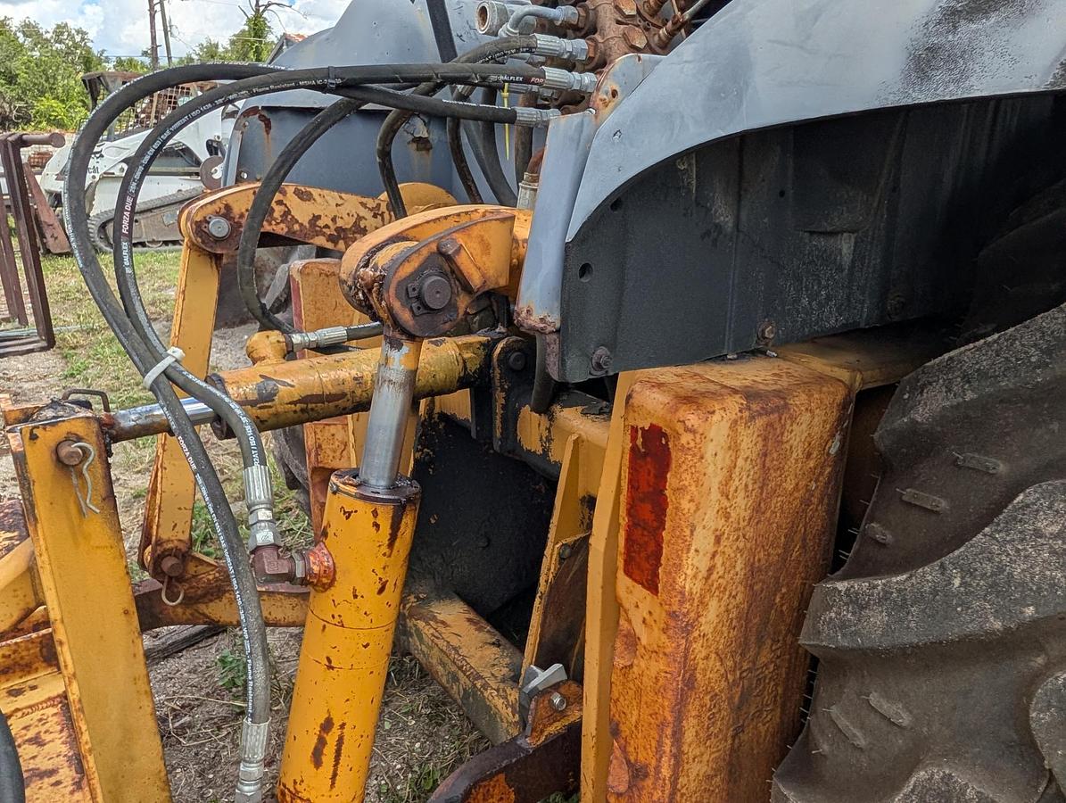 Used 1995 CASE 570LXT