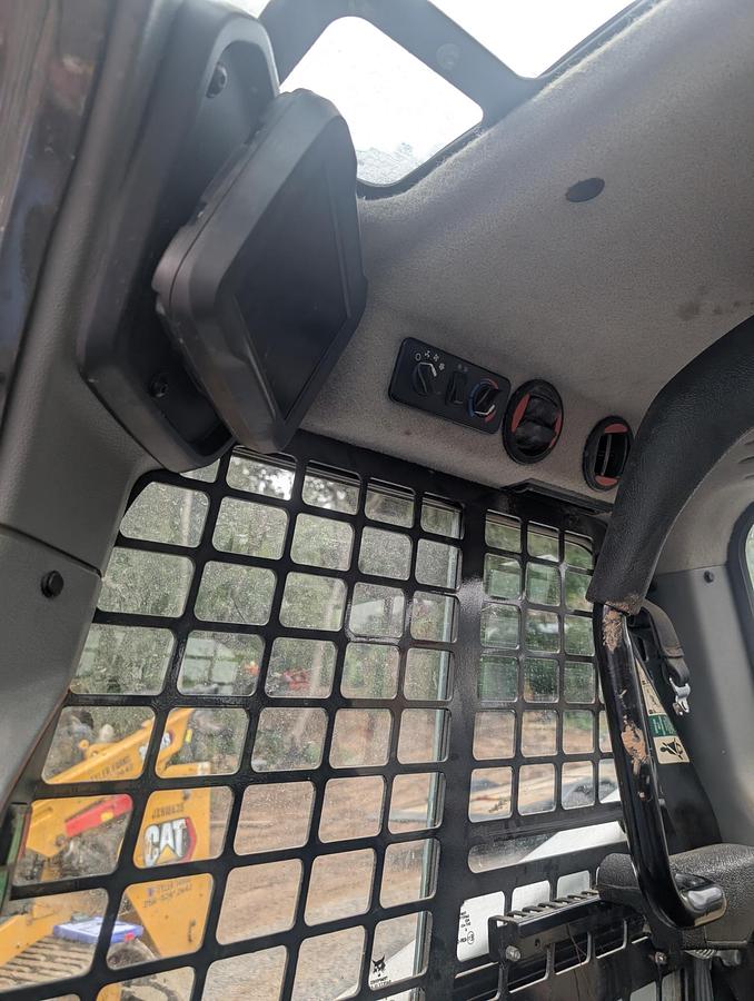 Used 2023 BOBCAT T86