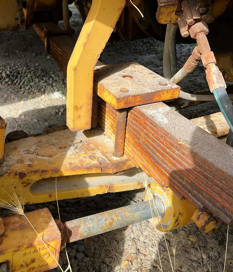 Used 1997 CATERPILLAR R80