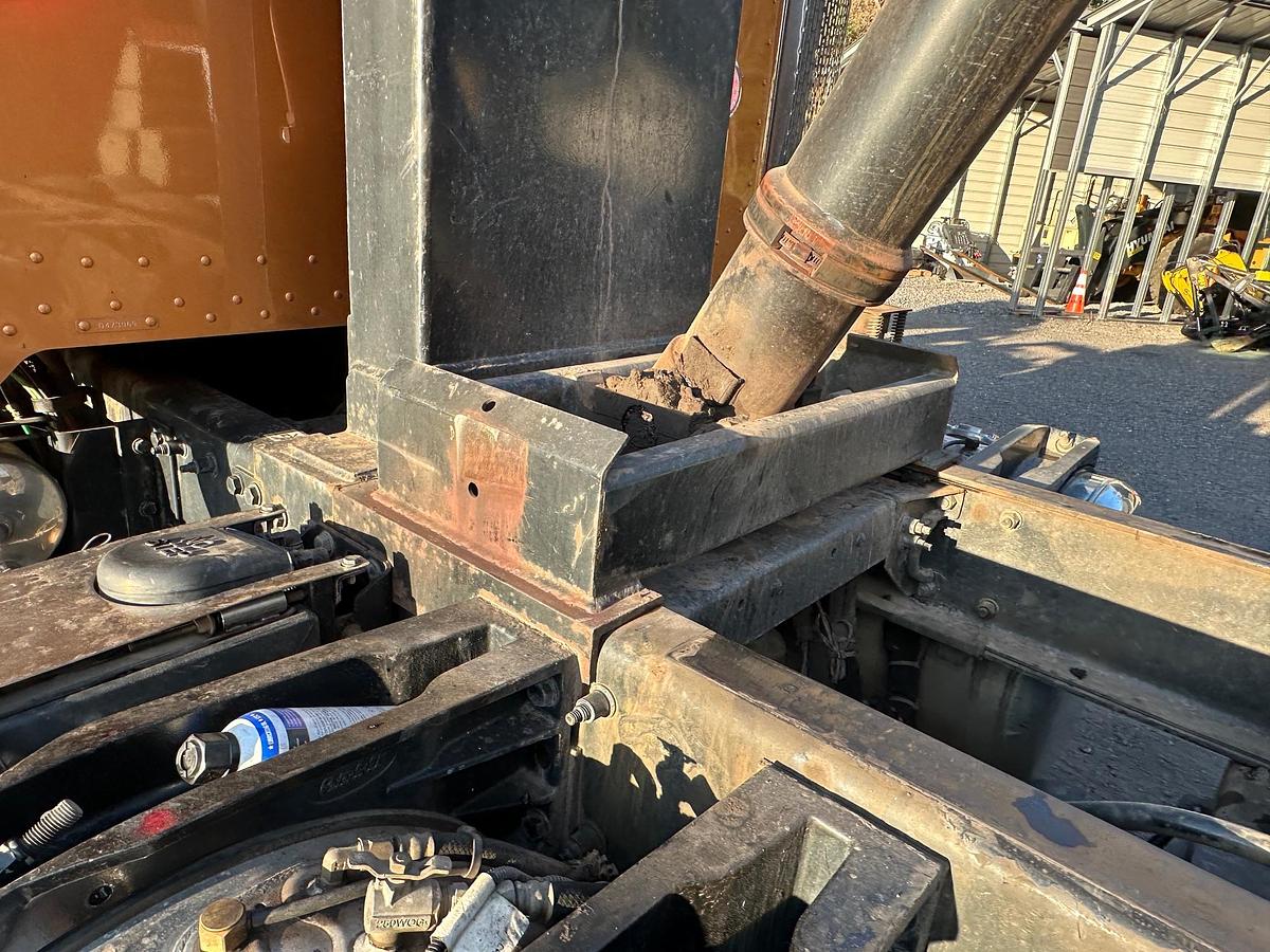 Used 2019 PETERBILT 389L