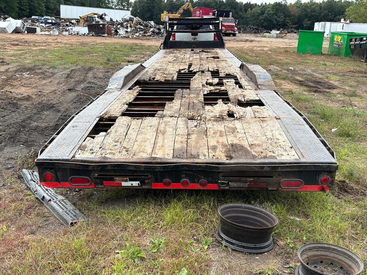 Used 2021 LOAD TRAIL 5874