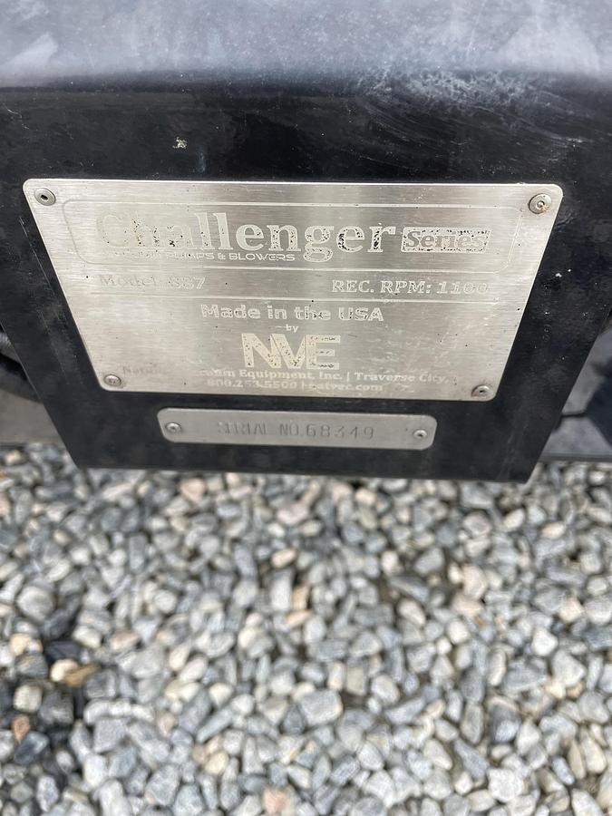 Used 2013 FREIGHTLINER Cascadia Septic Truck