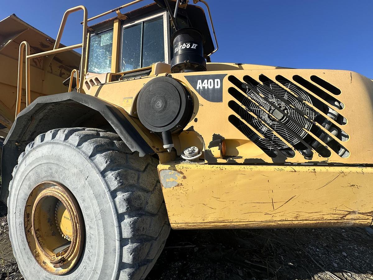 Used 2002 VOLVO A40D