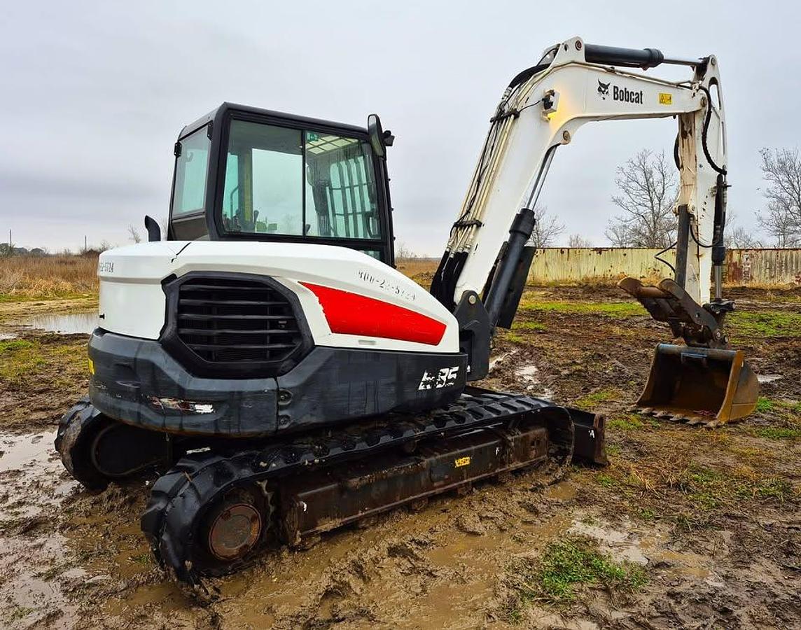 Used 2019 BOBCAT E85