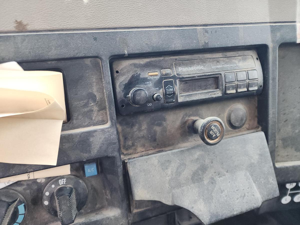 Used 1993 INTERNATIONAL 4700  4x2