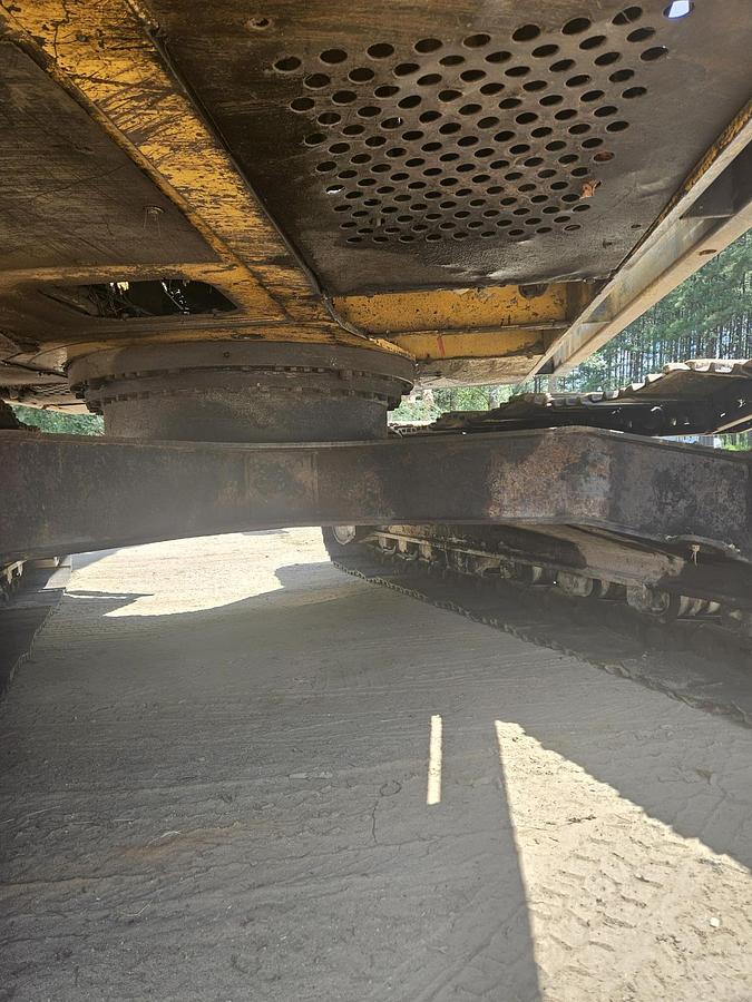 Used 2010 DEERE 200D