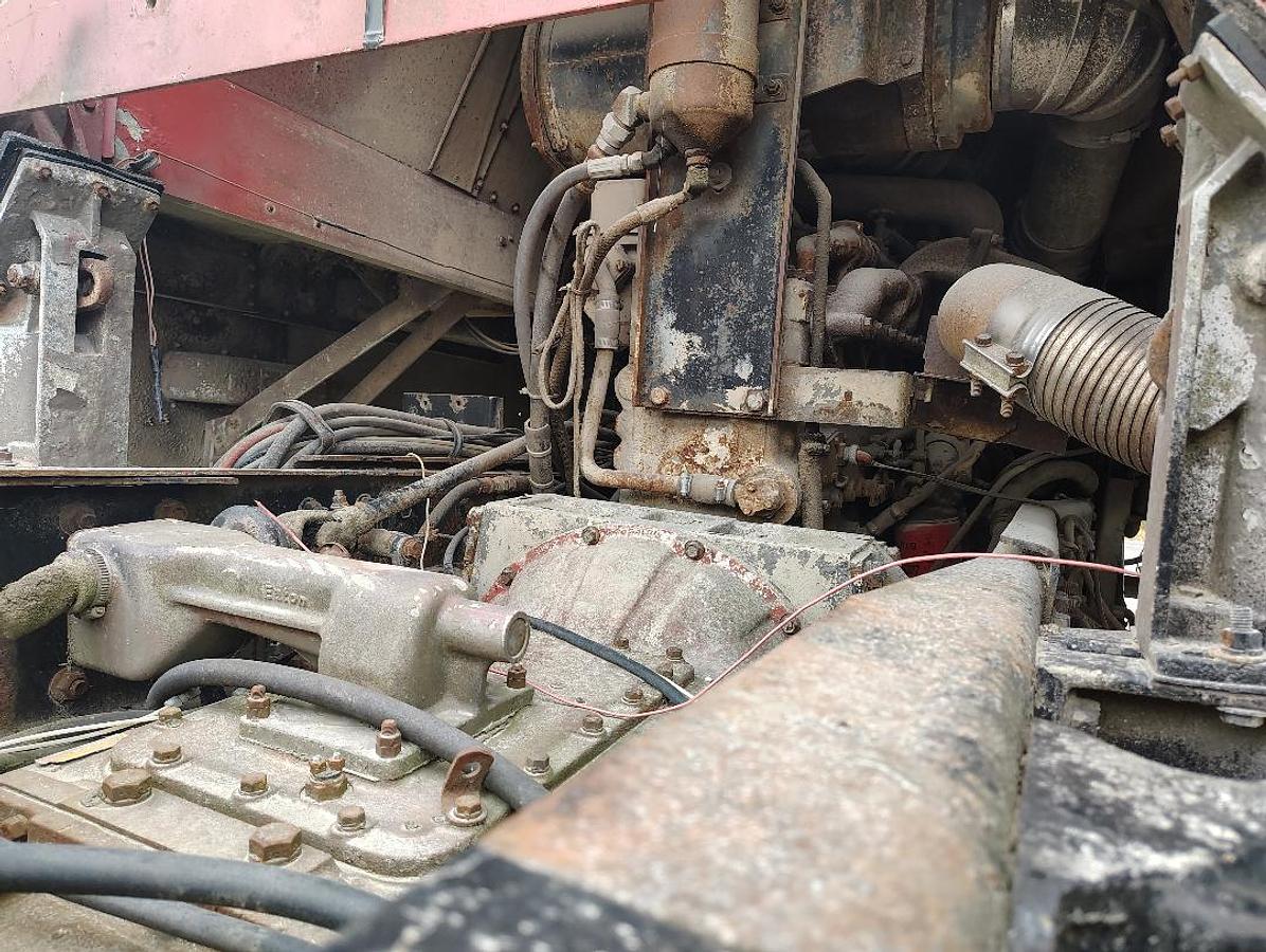 Used 1981 PETERBILT Cabover