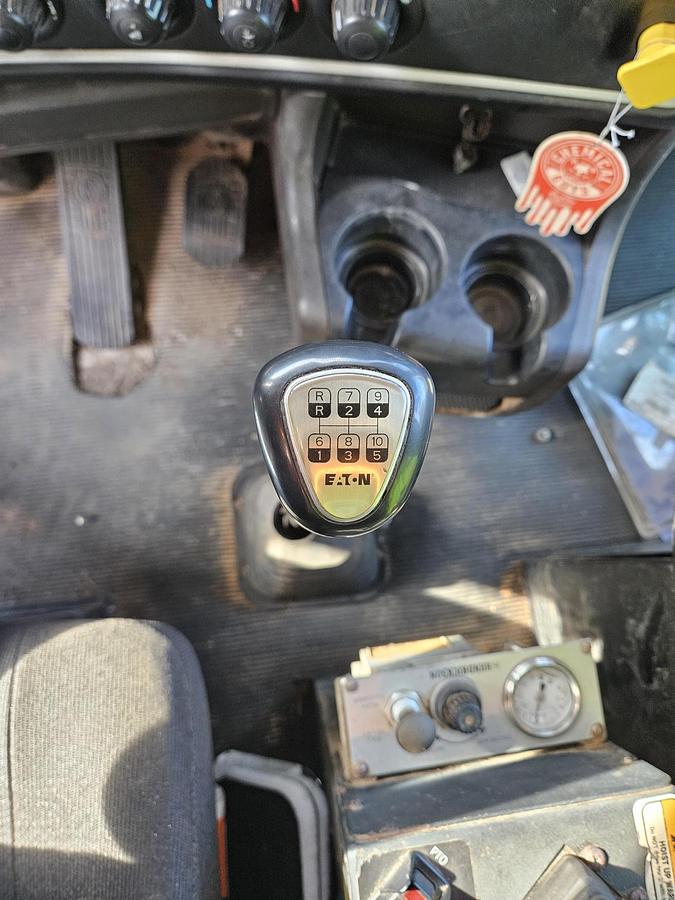 Used 2016 KENWORTH T800