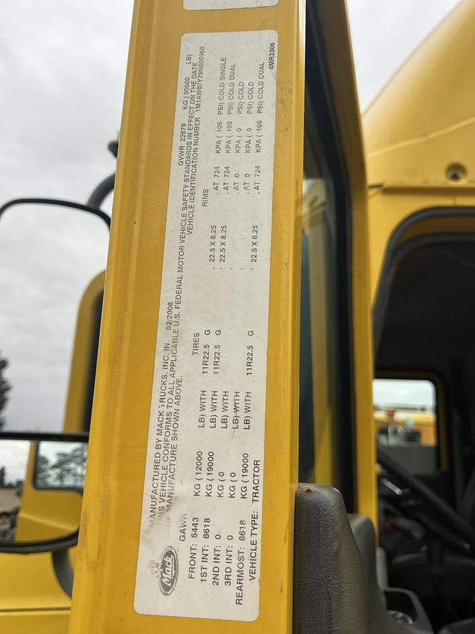 Used 2009 MACK CXU 613