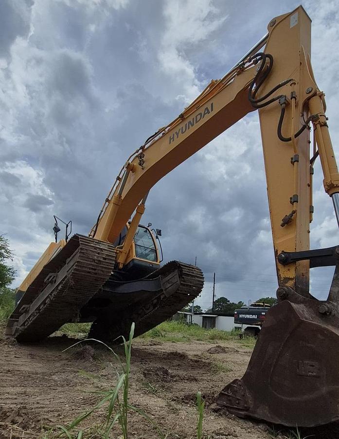 Used 2013 HYUNDAI R380LC-9A