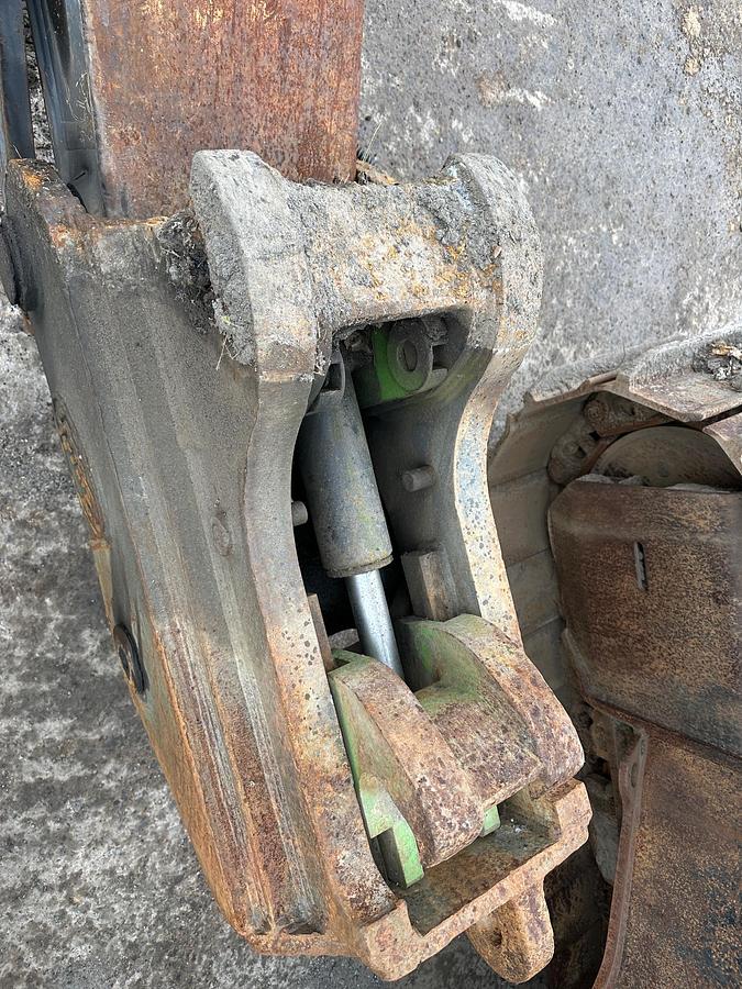 Used 2007 DEERE 350D LC