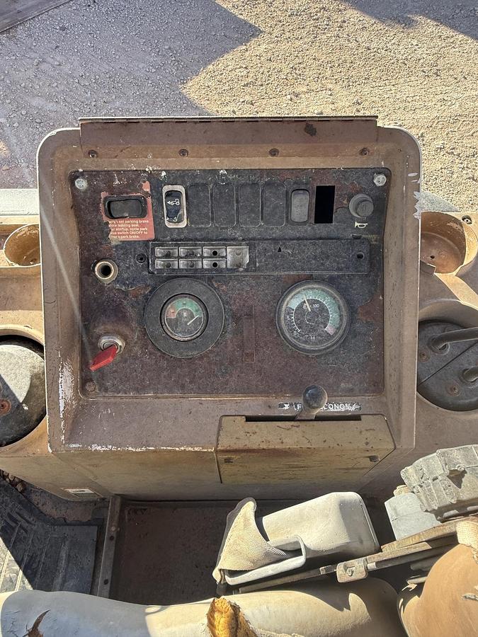 Used 2015 JOHN DEERE 310 SE