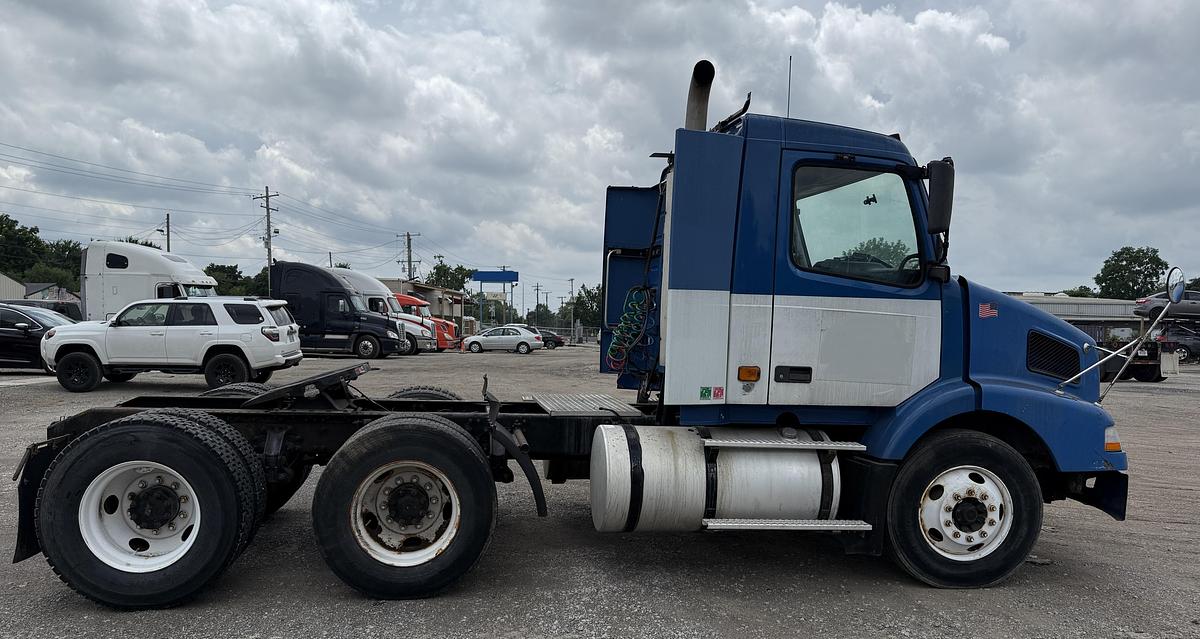 Used 2007 VOLVO VNM