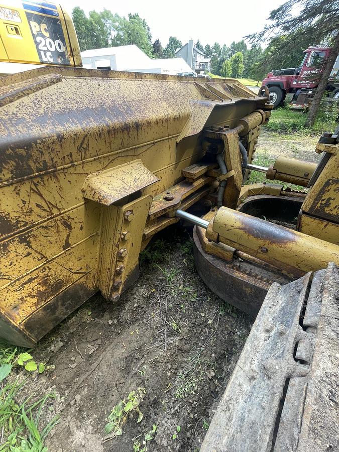 Used 1995 CATERPILLAR D4HXL3