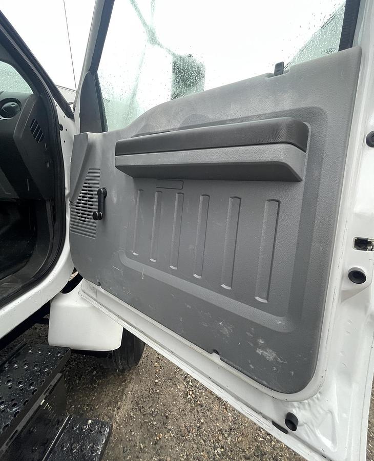 Used 2015 FORD F750 XL SD Flatbed