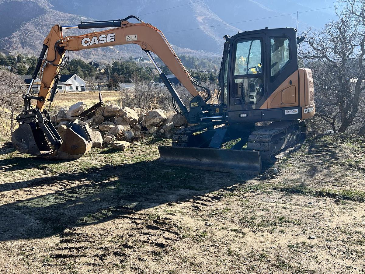 Used CASE Cx80c