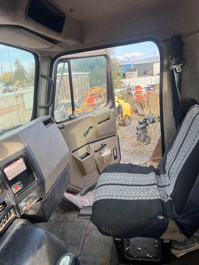 Used 1990 INTERNATIONAL 8300 Eagle