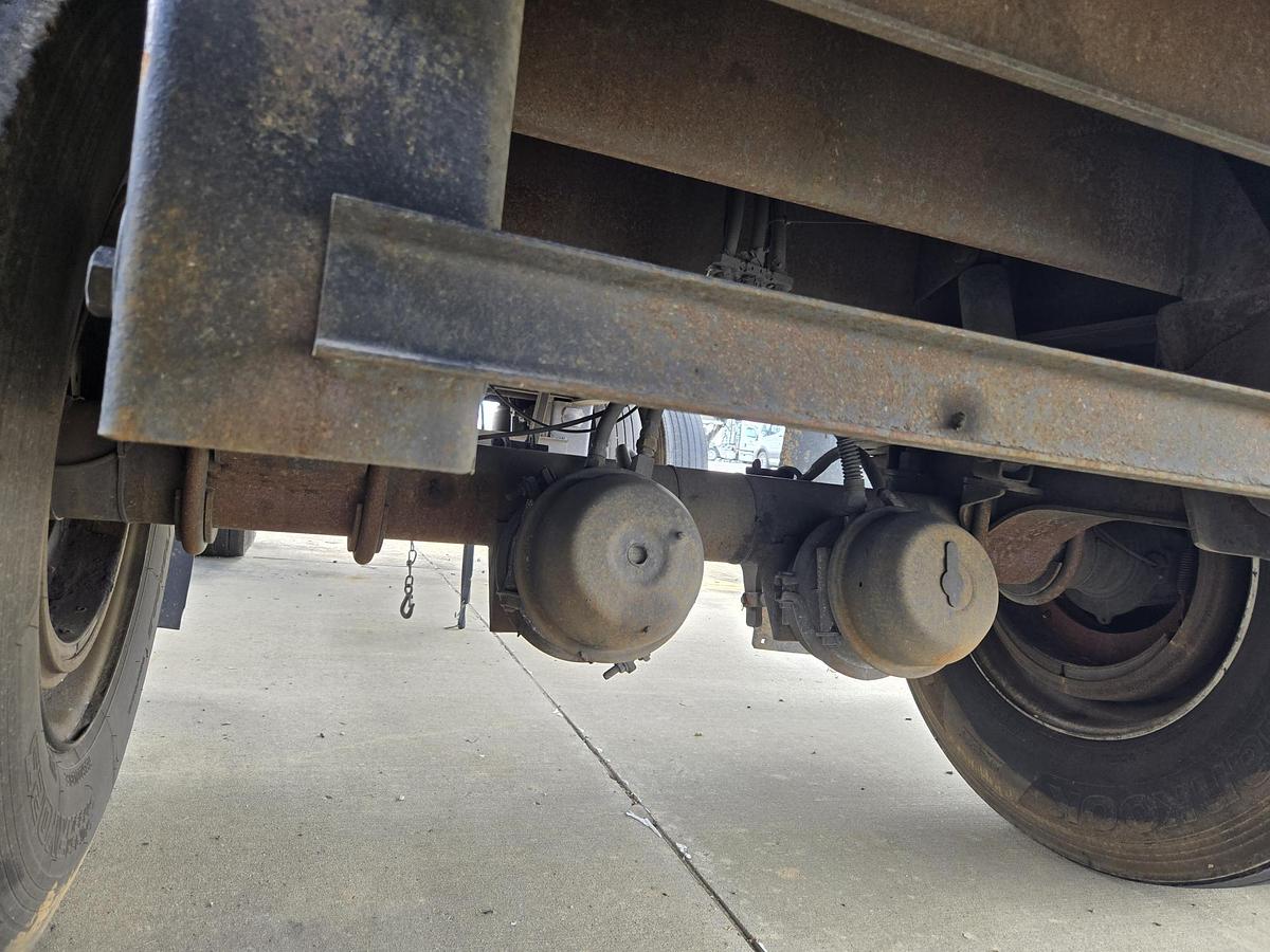 Used 1999 UTILITY 48 x 102