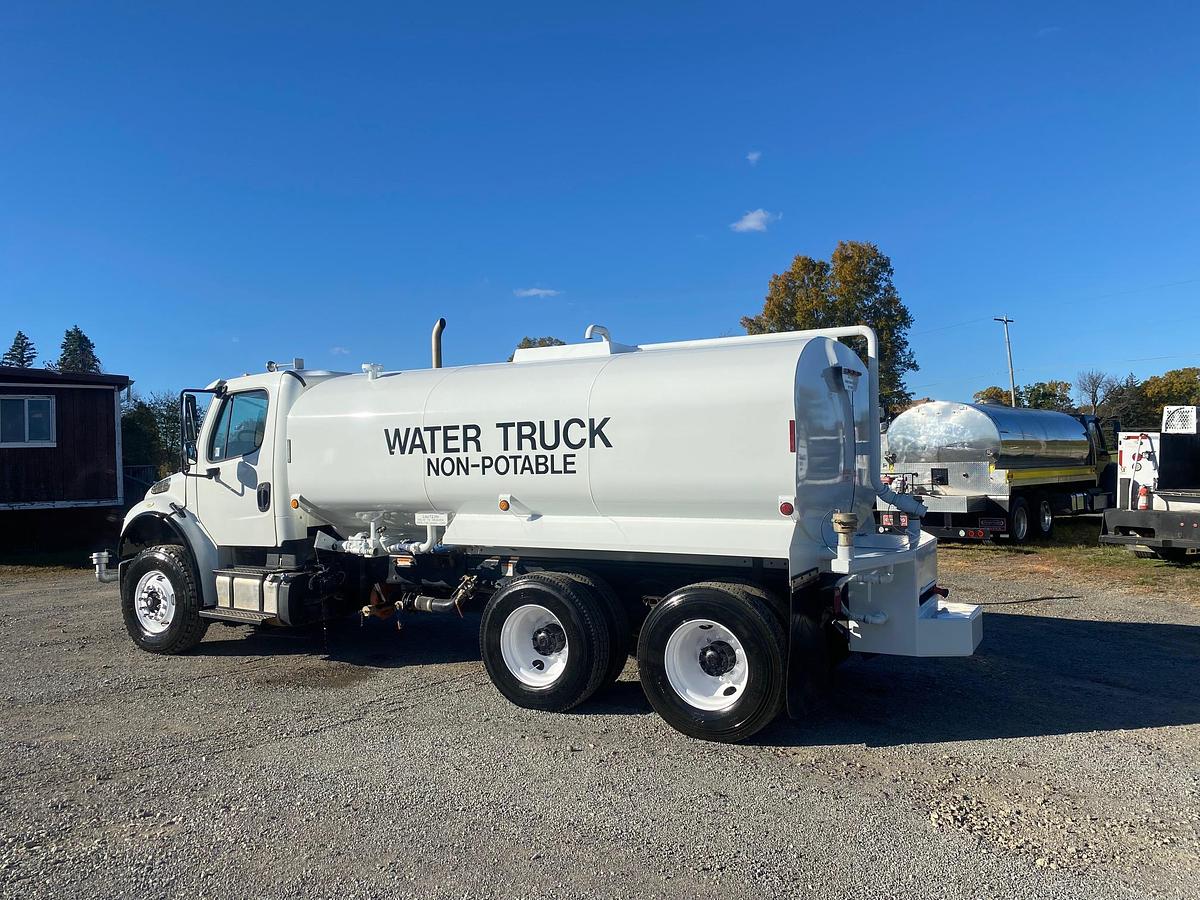 Used 2014 FREIGHTLINER M2 106
