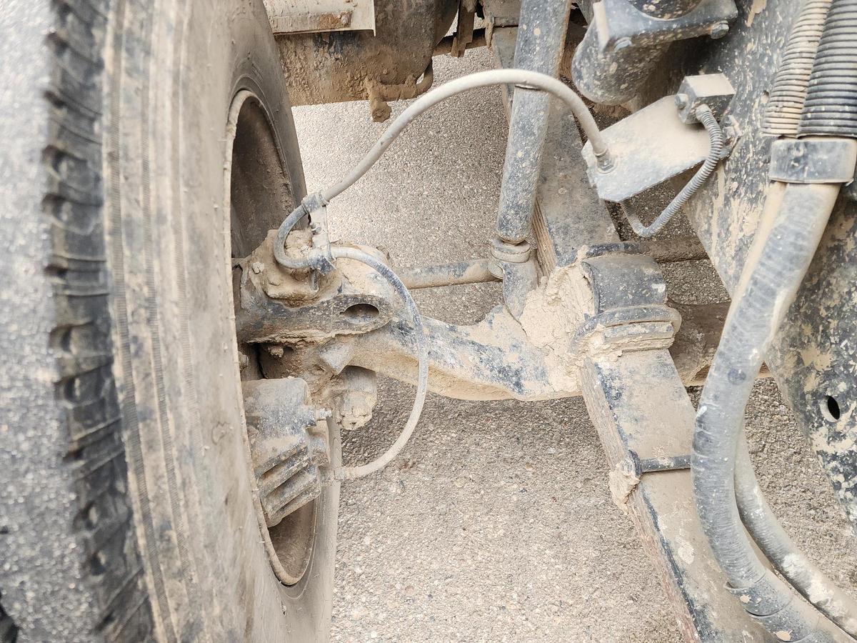 Used 1993 INTERNATIONAL 4700  4x2