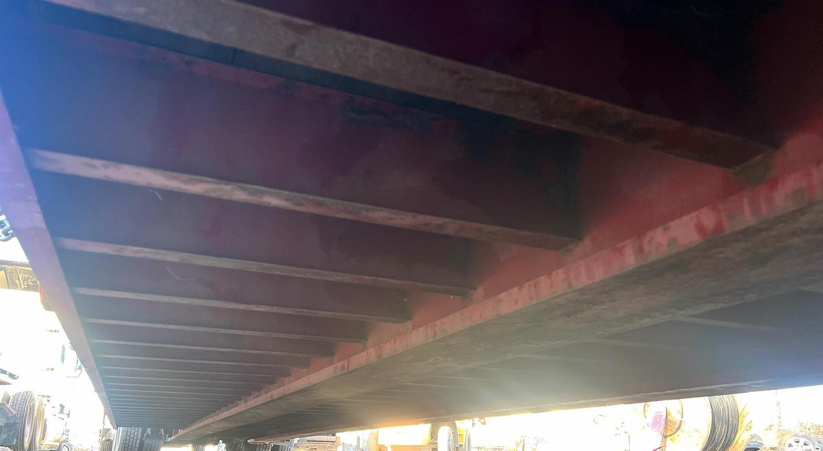 Used 1997 TRAIL KING 49' X 102"