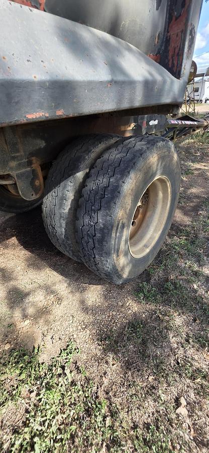 Used 1985 CLEMENT Pup Trailer