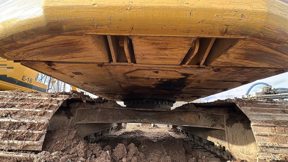 Used 1999 CATERPILLAR 320B L