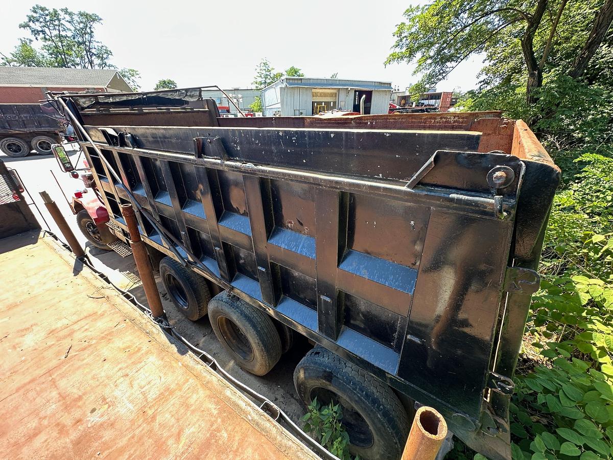 Used 1986 AUTOCAR DK64