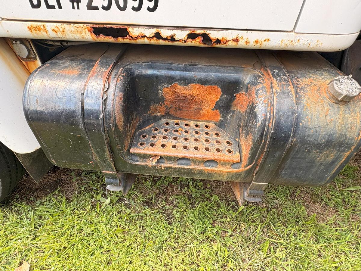 Used 1988 INTERNATIONAL 1954